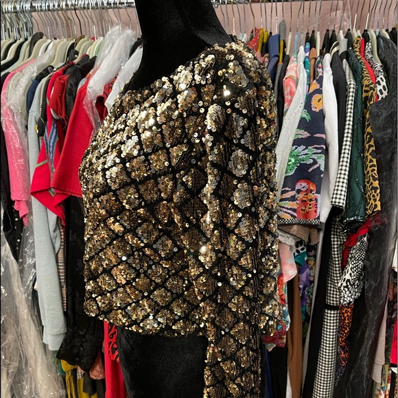 FATE sequins crop top - Picture 3 of 5